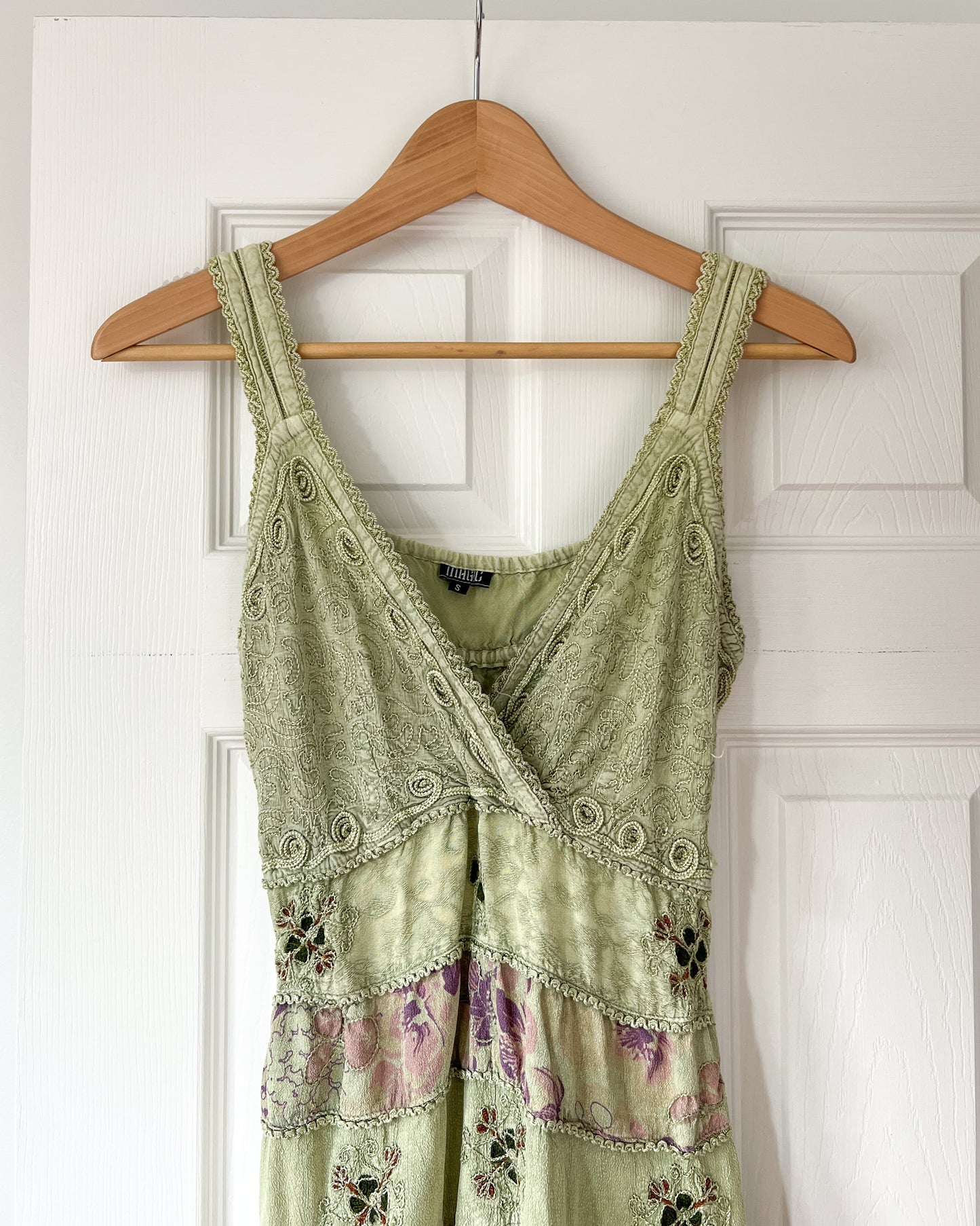 Magic Sleeveless Tiered Dress