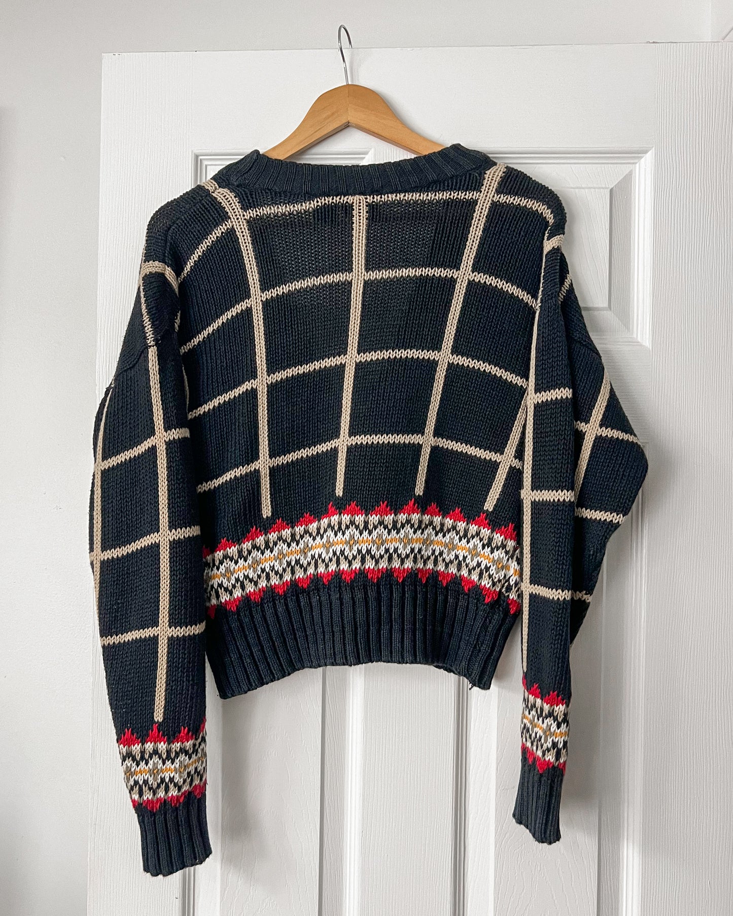 Cropped Plaid Knitted Cardigan