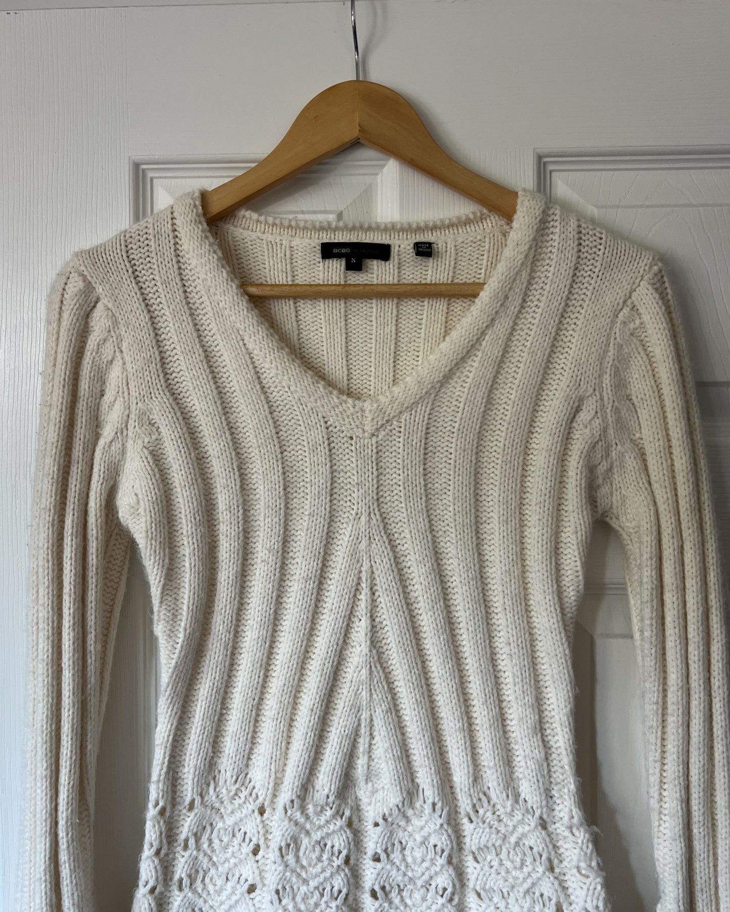 Bell Sleeve Knitted V Neck Sweater
