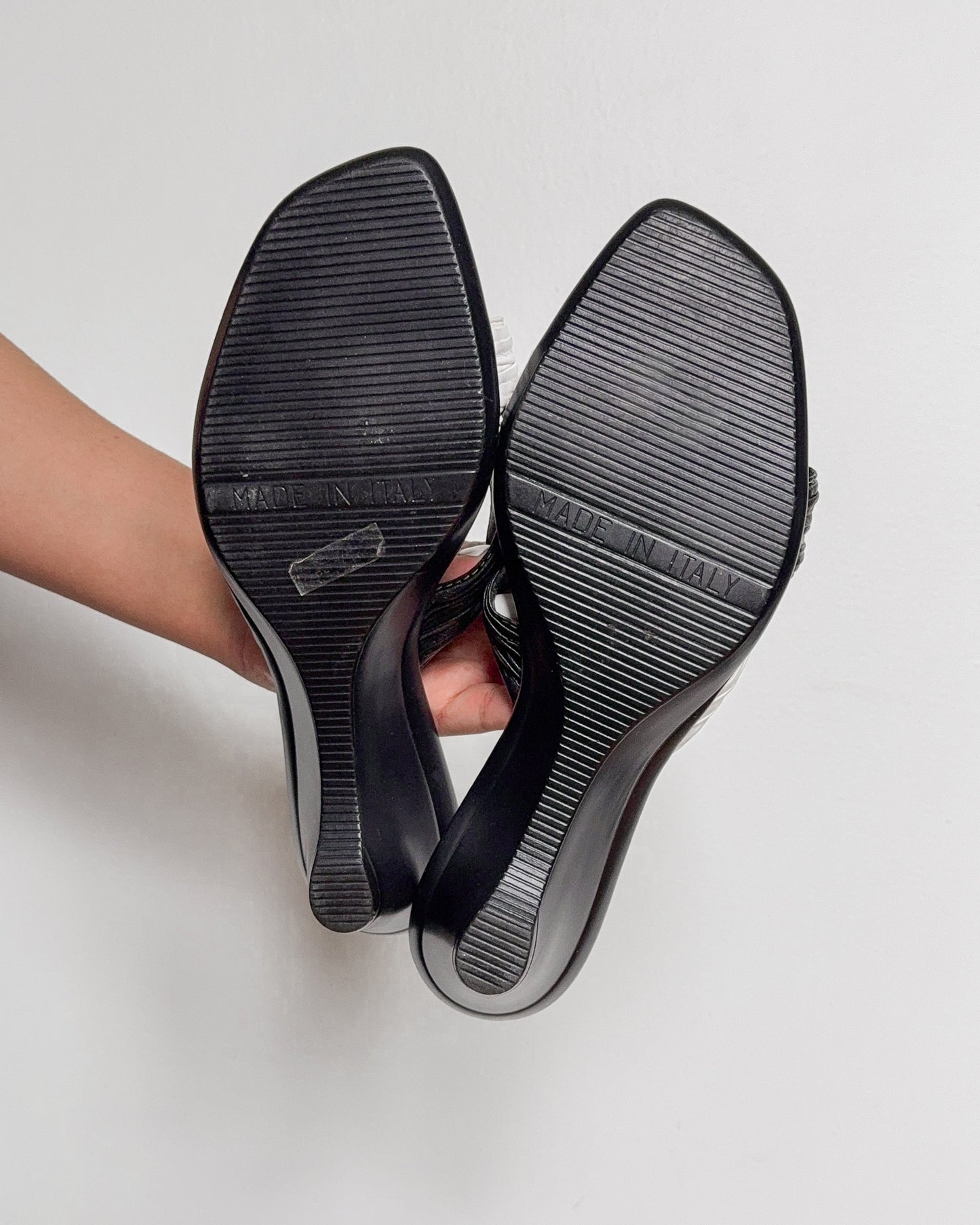 Italian Shoemakers Wedges