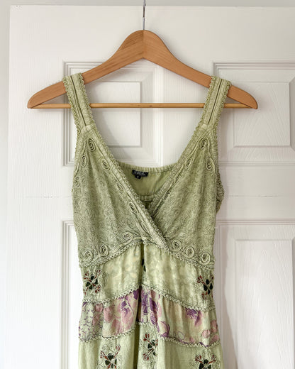 Magic Sleeveless Tiered Dress