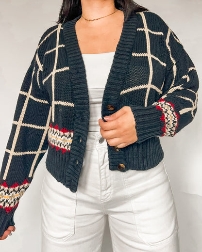 Cropped Plaid Knitted Cardigan