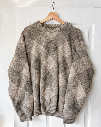 Neutral Diamond Patterned Knitted Sweater