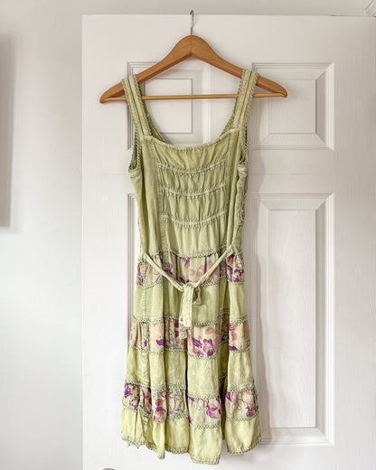 Magic Sleeveless Tiered Dress