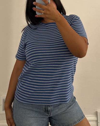 90’s Blue Striped T Shirt