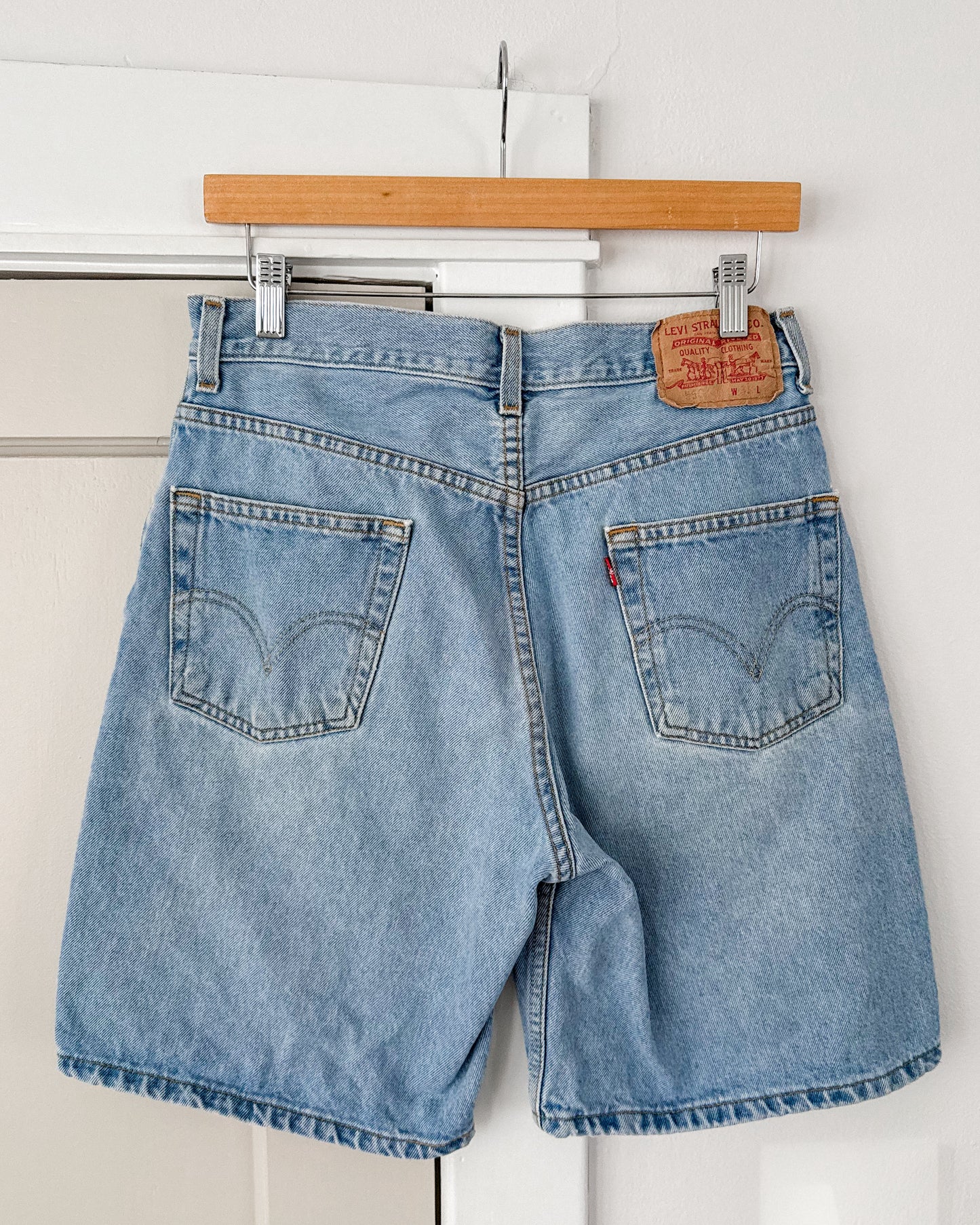 Levi’s 550 Denim Shorts W28
