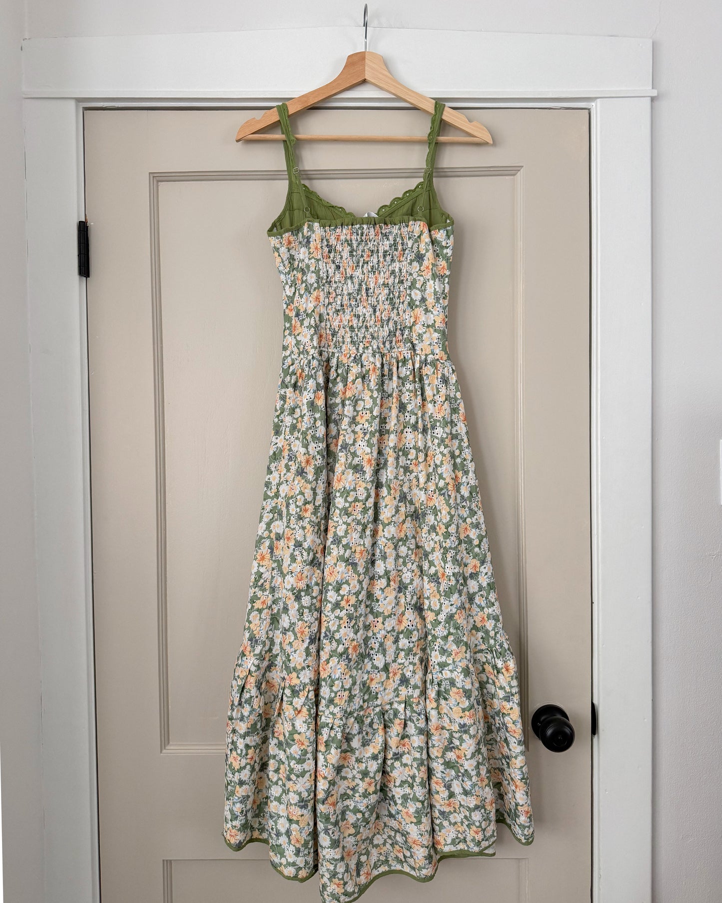 ASTR Green Floral Dress