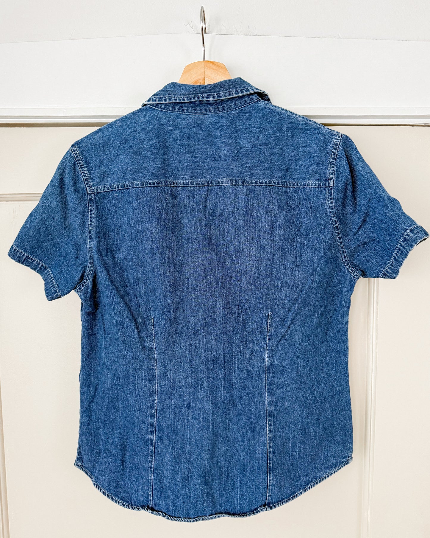 Old Navy Denim Short Sleeve Button Down Shirt