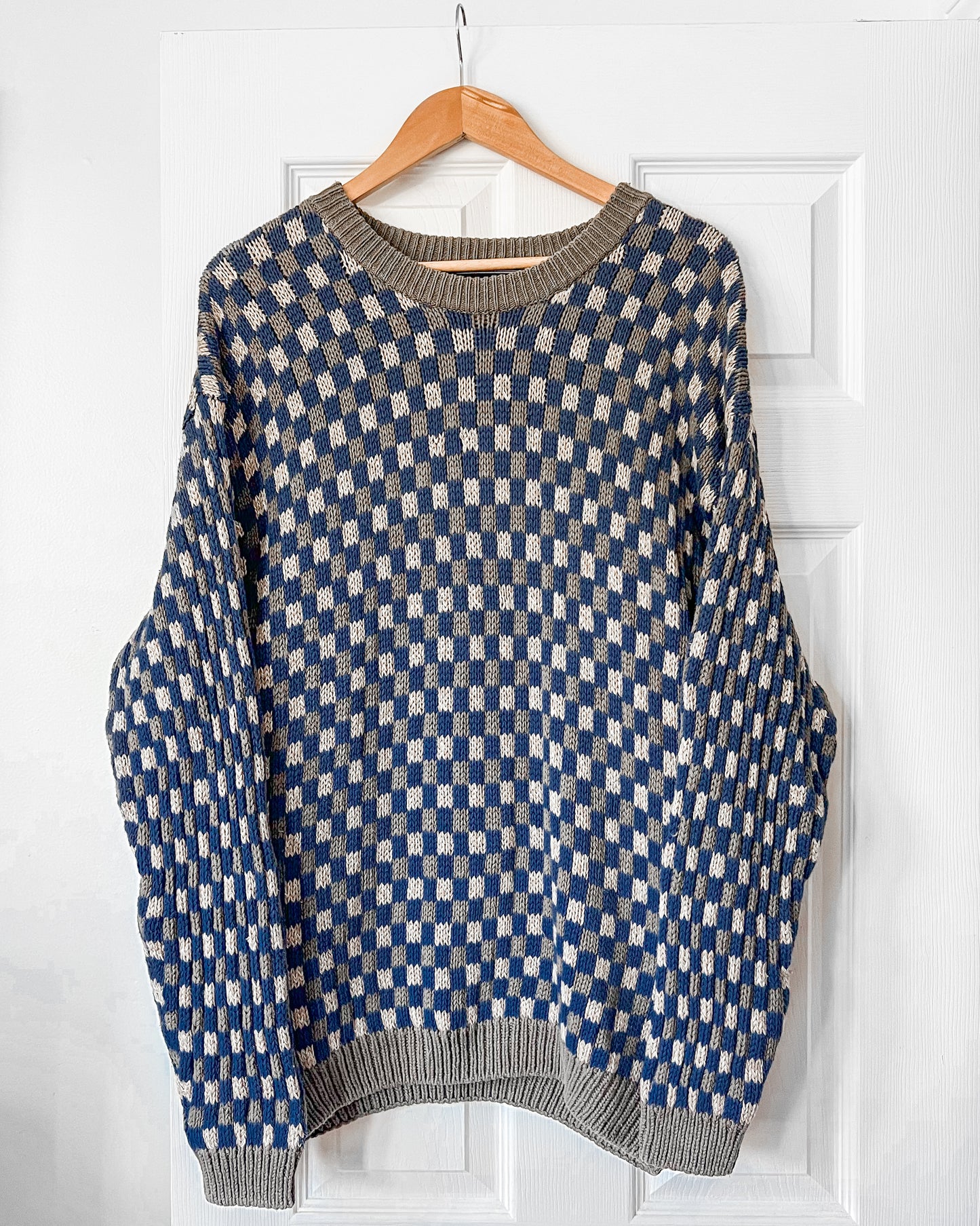 Linen Checkered Knitted Sweater