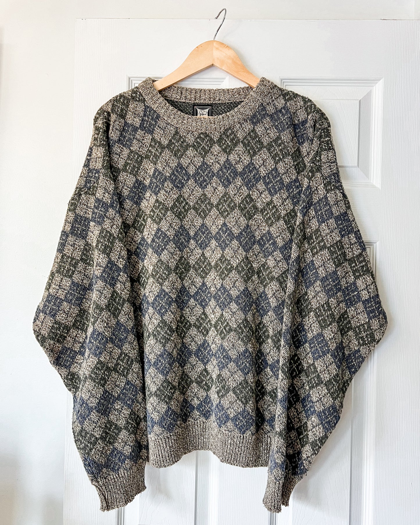 Diamond Patterned Knitted Sweater