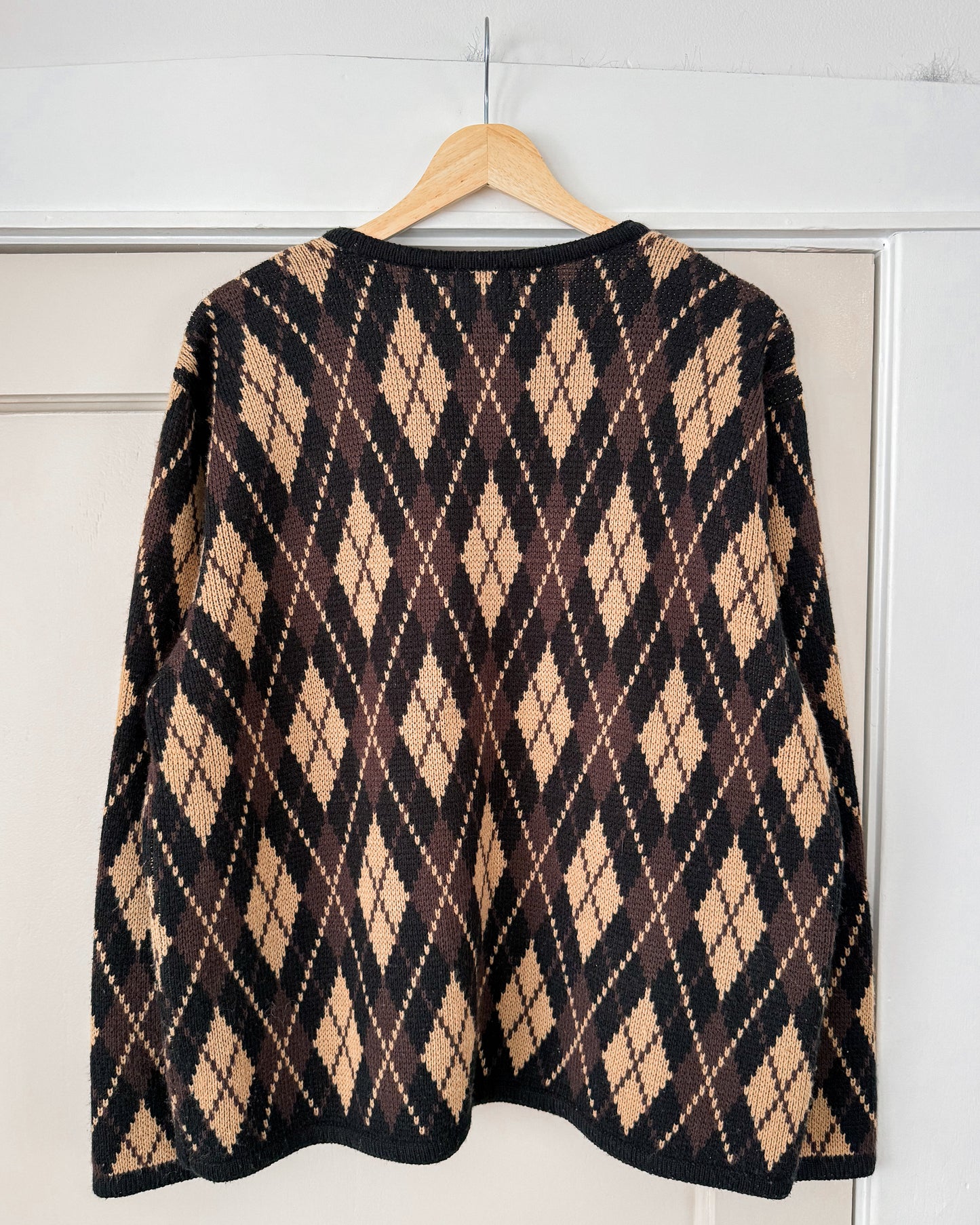 Vintage Diamond Patterned Cardigan
