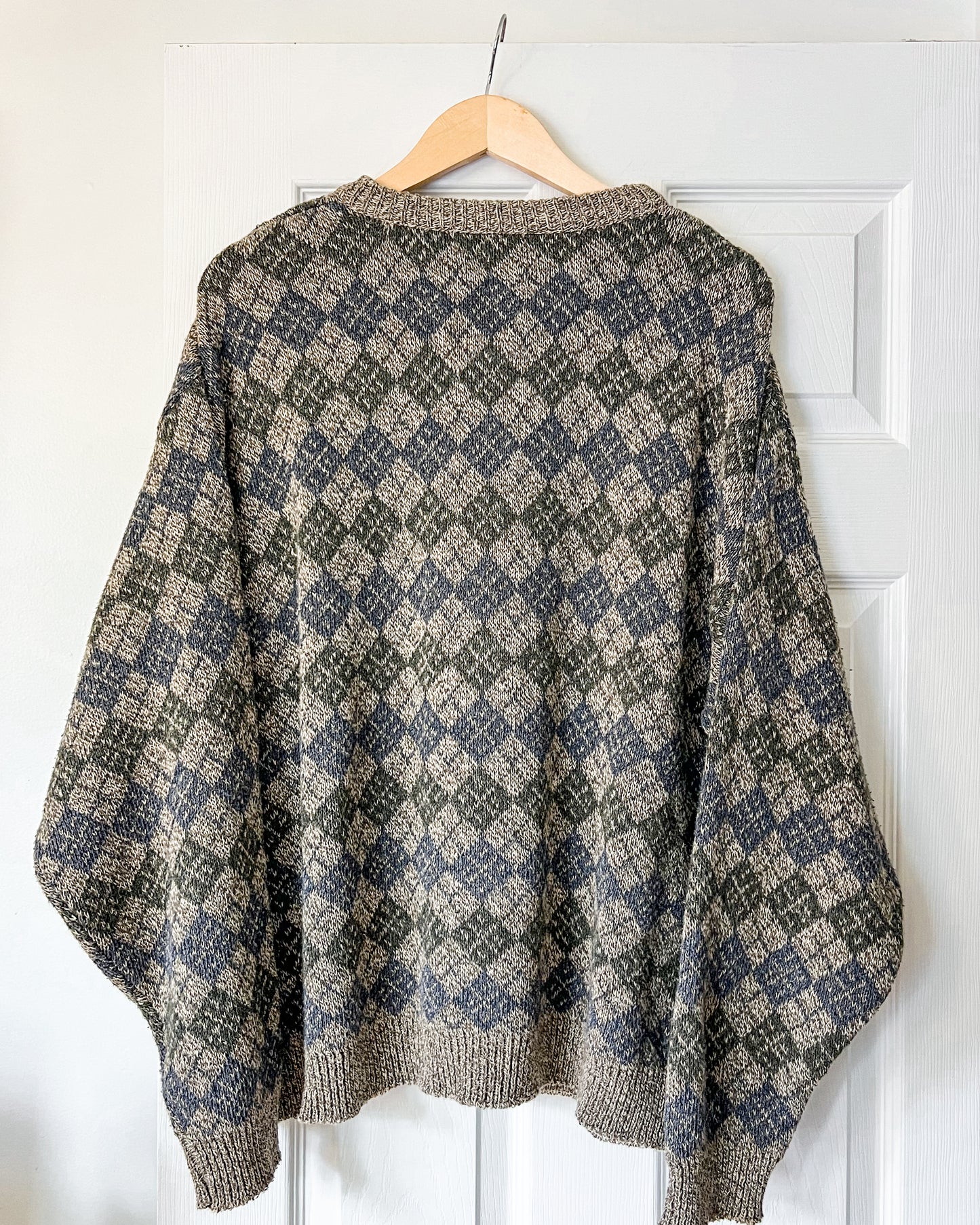 Diamond Patterned Knitted Sweater