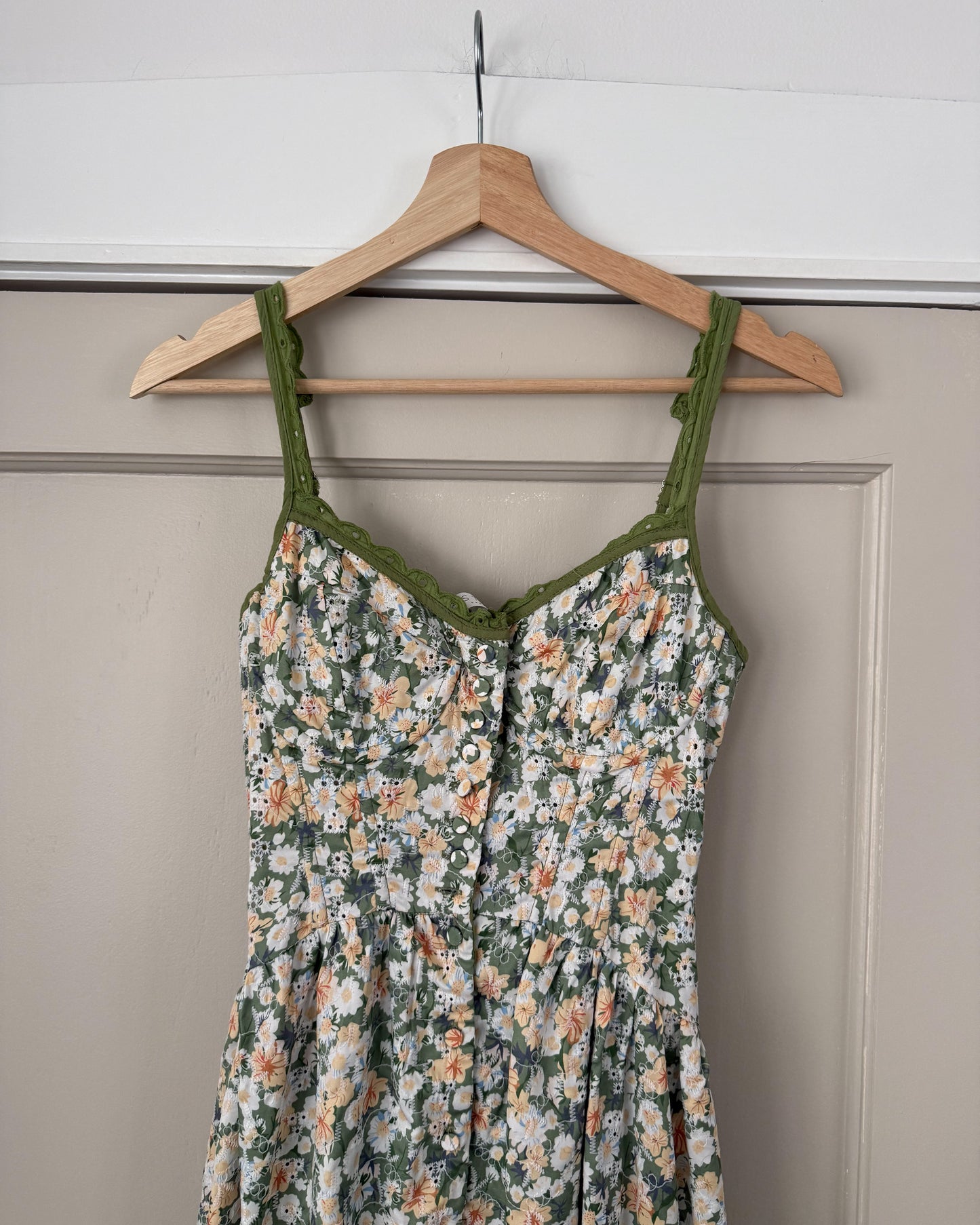 ASTR Green Floral Dress