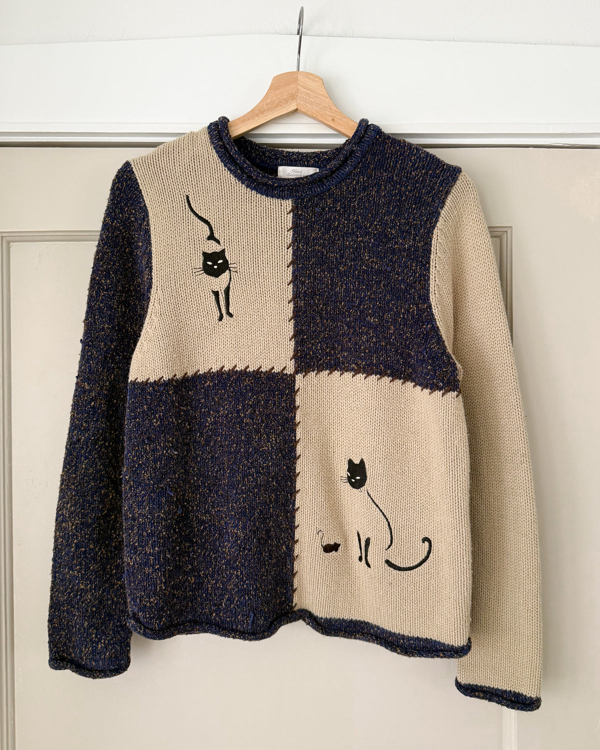 2004 Cat Knitted Sweater