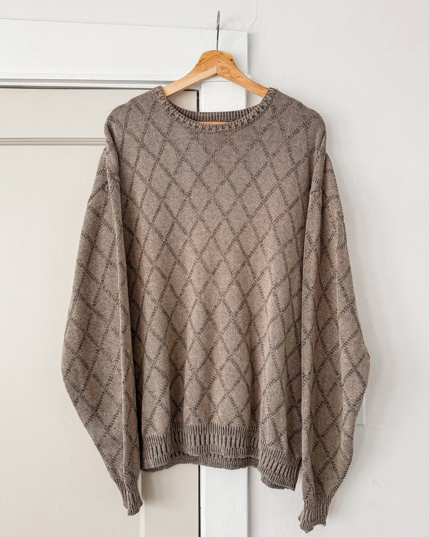 Diamond Patterned Knitted Sweater