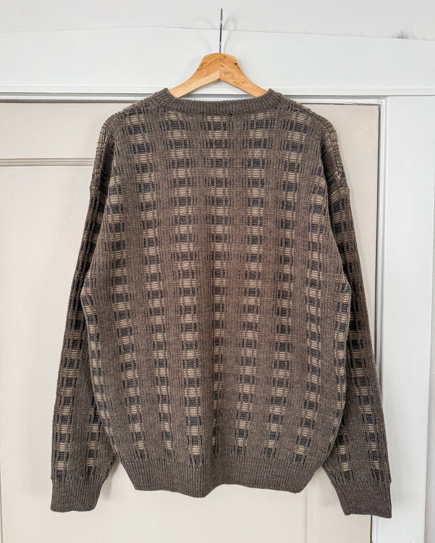Plaid Patterned Knitted Sweater