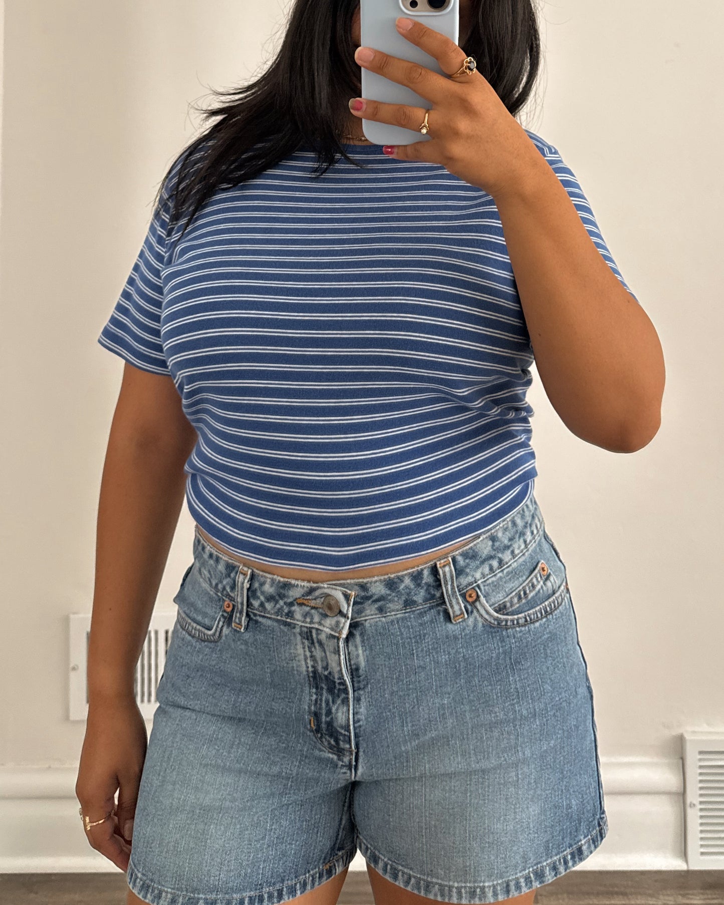 90’s Blue Striped T Shirt