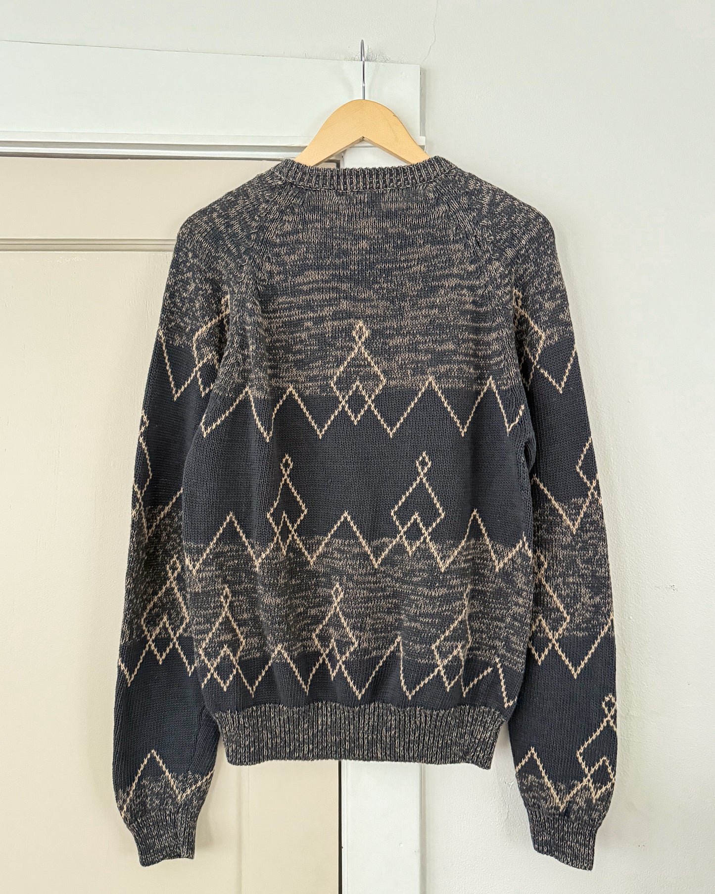 Diamond Patterned Knitted Sweater
