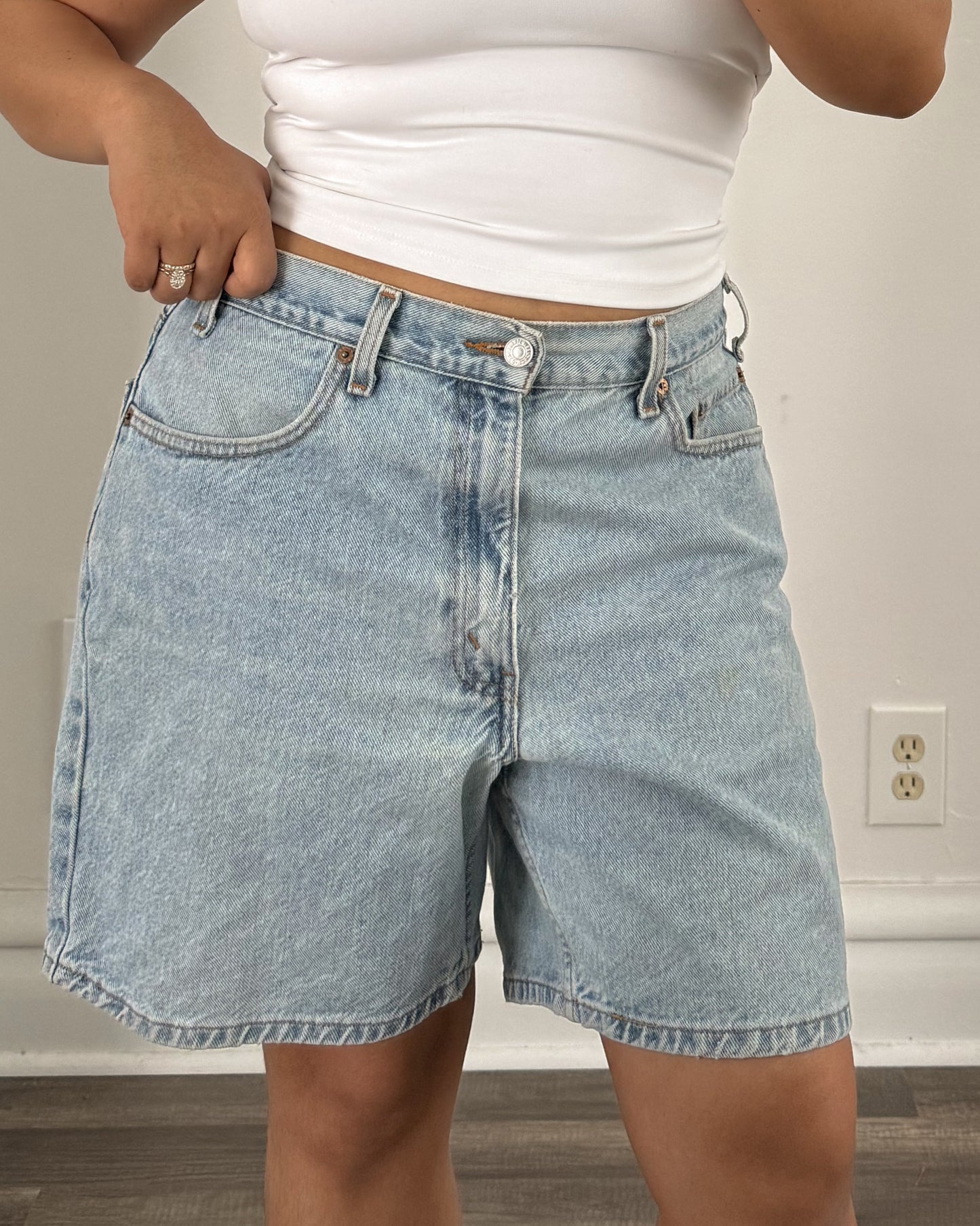 Levi’s 550 Relaxed Fit Denim Shorts