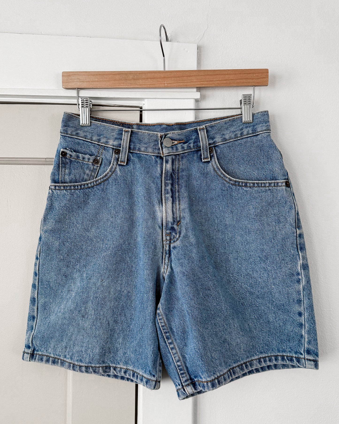 Levi’s Denim Shorts W28