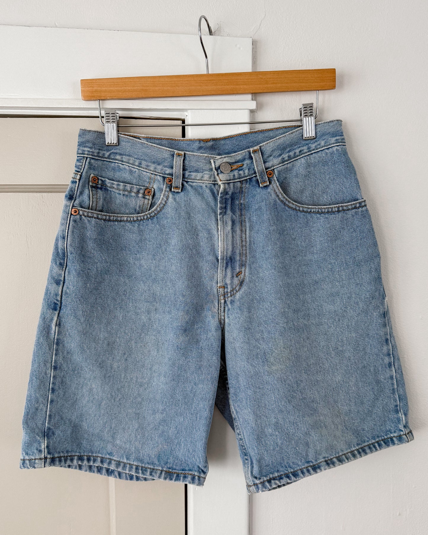 Levi’s 550 Denim Shorts W28