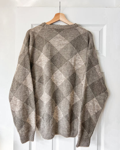 Neutral Diamond Patterned Knitted Sweater