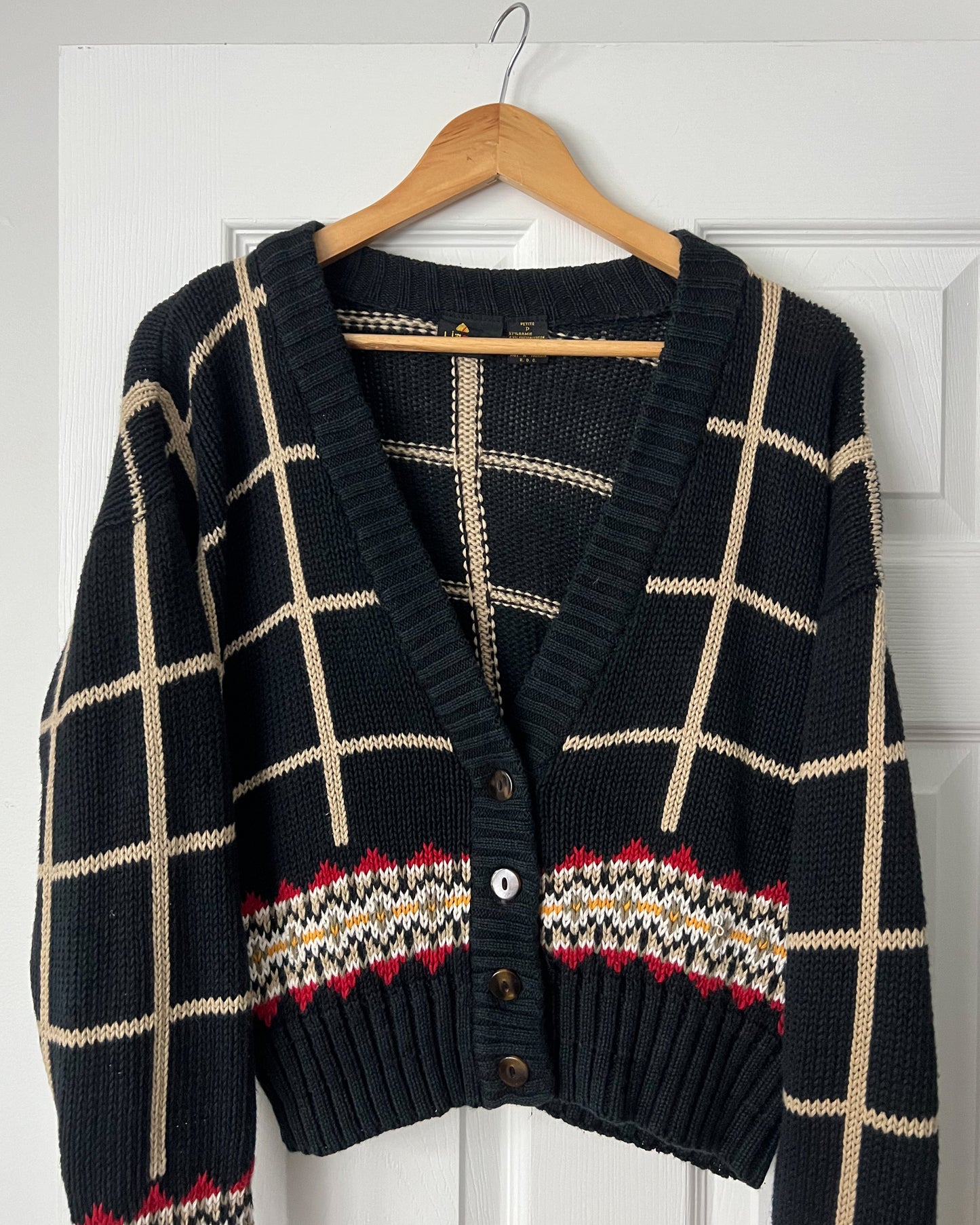 Cropped Plaid Knitted Cardigan