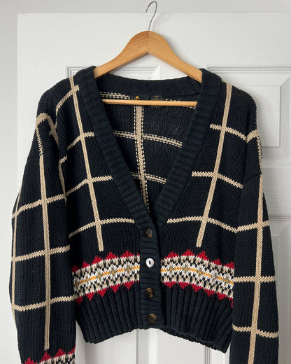 Cropped Plaid Knitted Cardigan