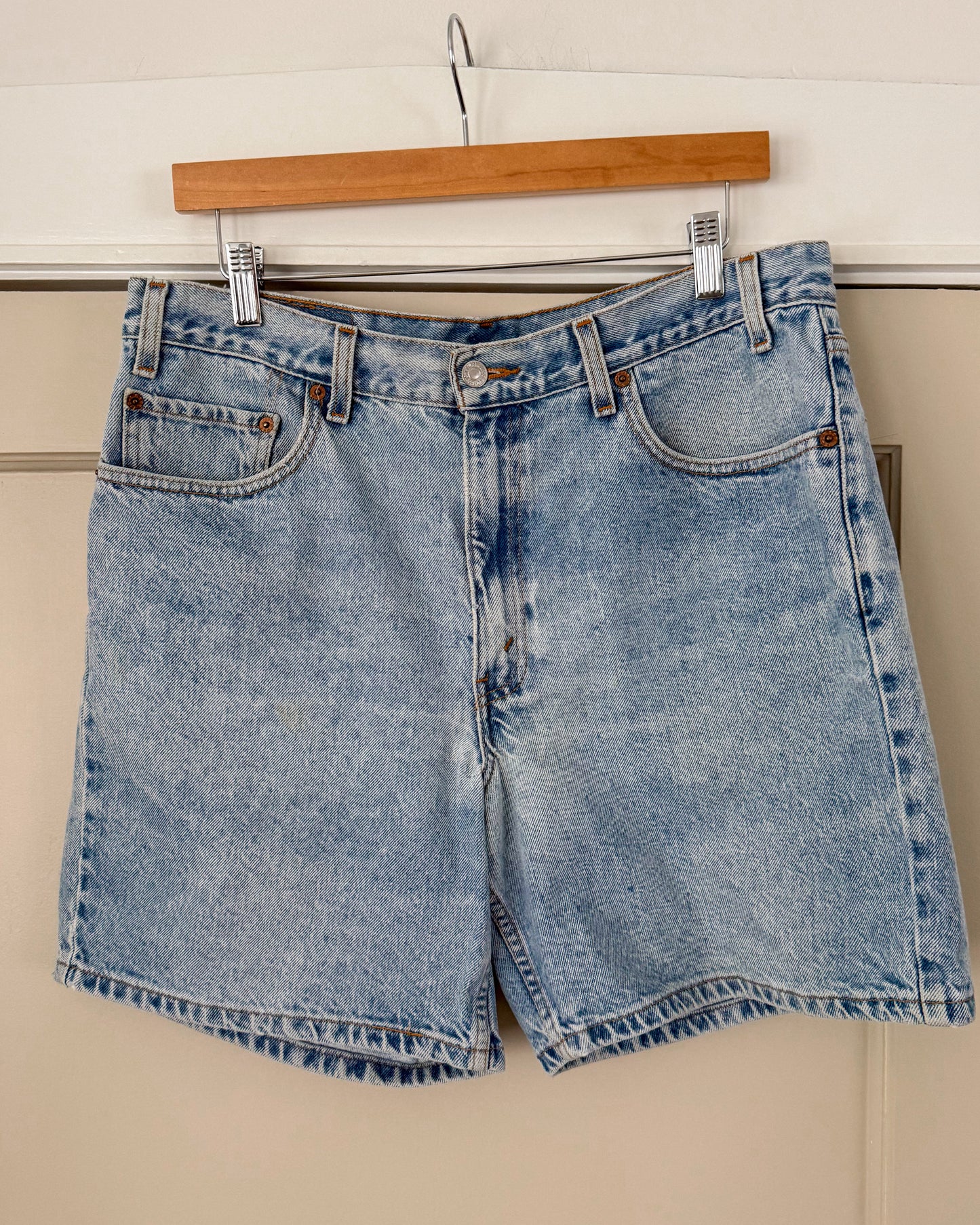 Levi’s 550 Relaxed Fit Denim Shorts