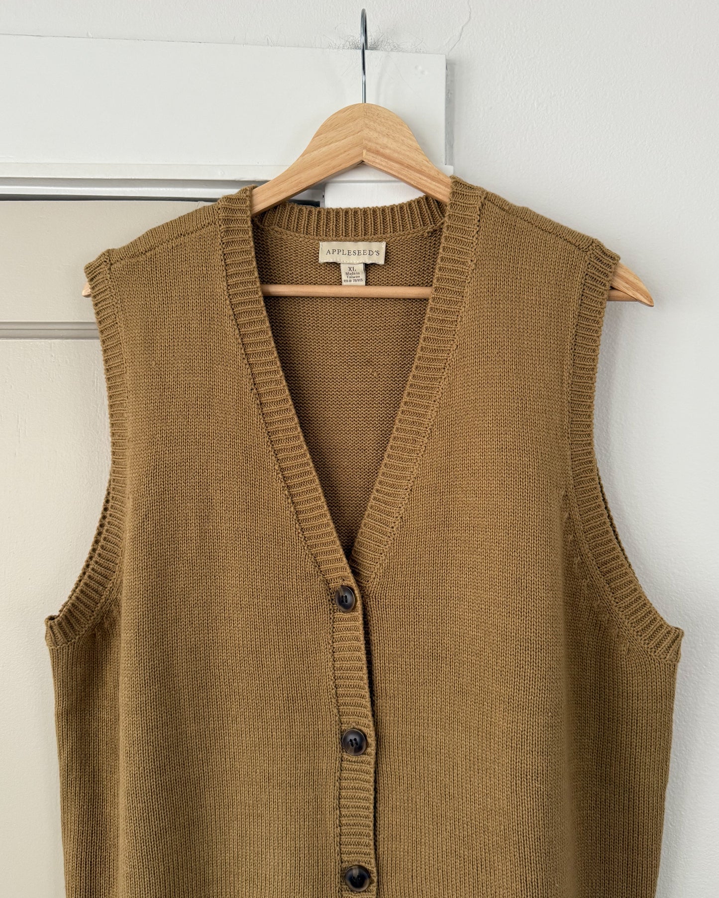 Appleseed’s Knitted Vest