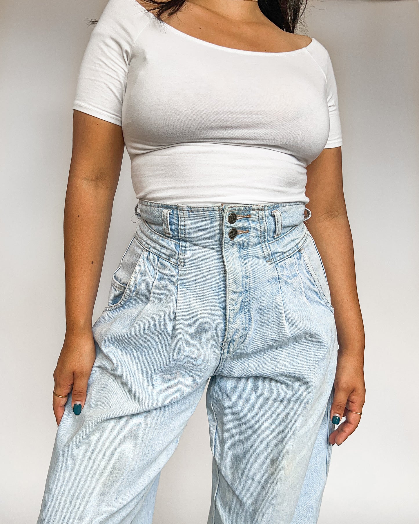 Vintage Pleated Jeans